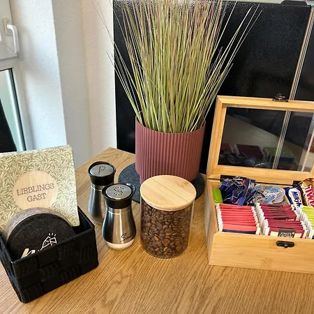 Lgh-moderne, Ruhige Wohnung, Naehe Zum Flughafen Und Autobahn, 24h-self-check-in, Vollausgestattet, Disneyplus, Waschmaschine شقة *