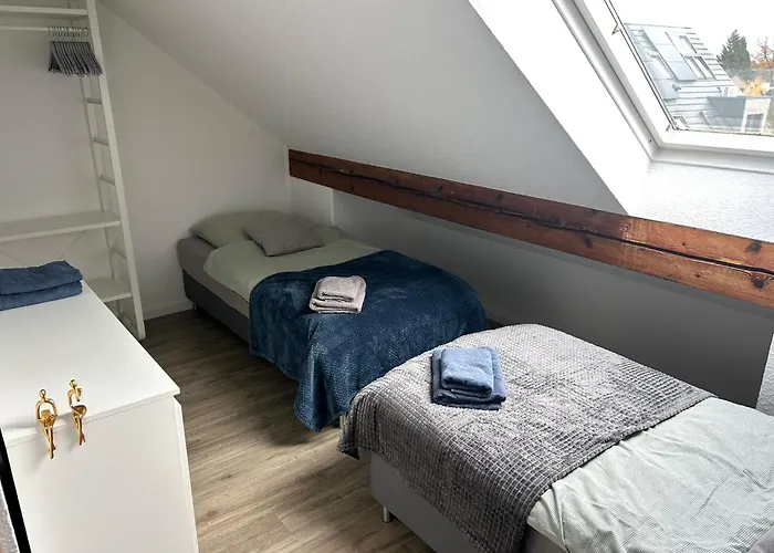 Lgh-moderne, Ruhige Wohnung, Naehe Zum Flughafen Und Autobahn, 24h-self-check-in, Vollausgestattet, Disneyplus, Waschmaschine